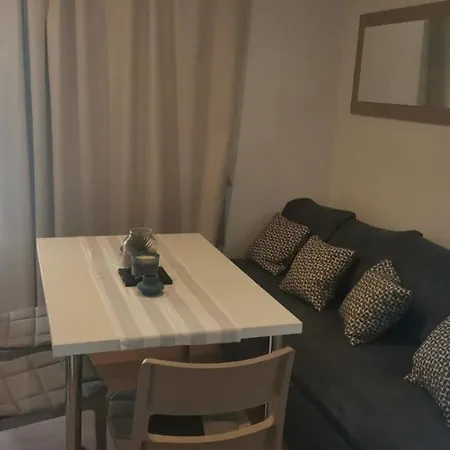 Mobile Alek Biograd Na Moru